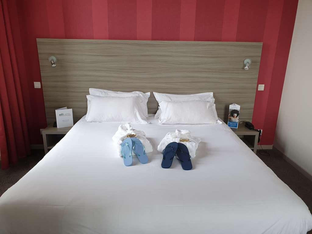 Brit Hotel Spa Le Connetable Dinan Room photo